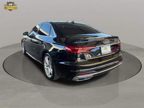 2023 Audi A4 45 S line Premium Plus