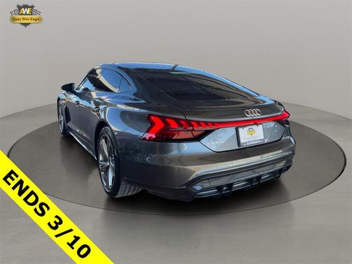 2023 Audi e-tron GT Premium Plus quattro