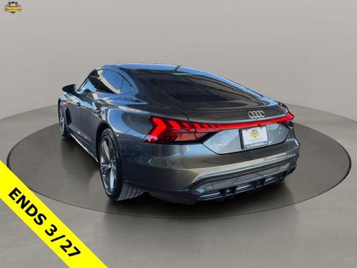 2023 Audi e-tron GT Premium Plus quattro