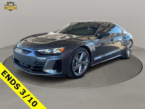 2023 Audi e-tron GT Premium Plus quattro