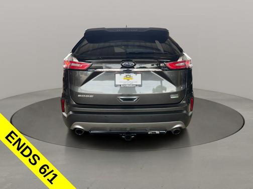 Stone Gray Metallic 2019 Ford Edge SEL