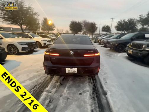 2024 BMW i7 eDrive50