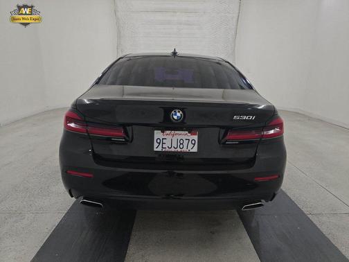 2023 BMW 530 i