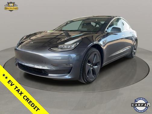 2019 Tesla Model 3 Standard Range Plus