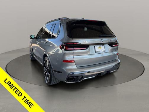 Skyscraper Gray Metallic 2024 BMW X7 M60i