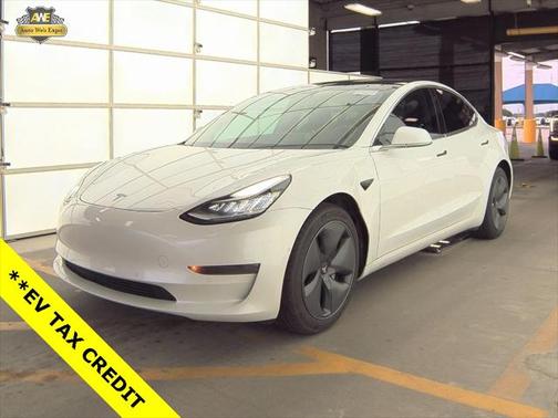 2020 Tesla Model 3 Standard Range Plus