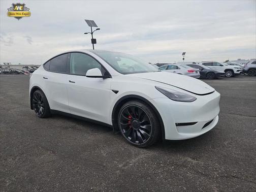 2022 Tesla Model Y Performance Dual Motor All-Wheel Drive