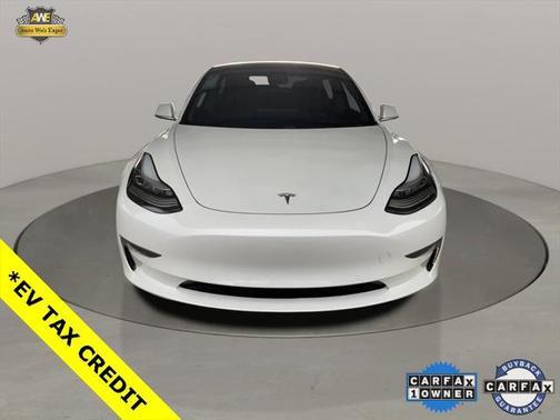 2020 Tesla Model 3 Standard Range Plus