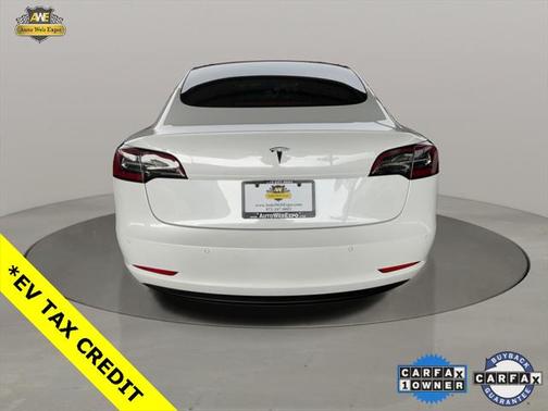 2020 Tesla Model 3 Standard Range Plus