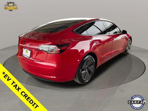 2022 Tesla Model 3 Standard Range