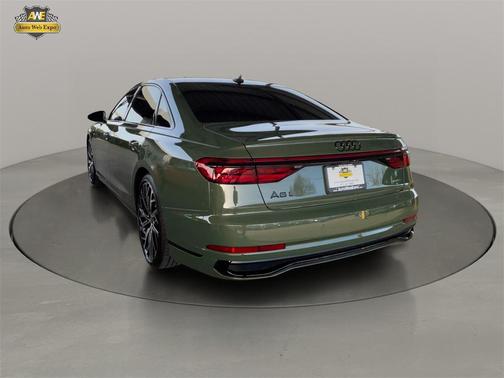 2024 Audi A8 L 55 TFSI quattro Tiptronic