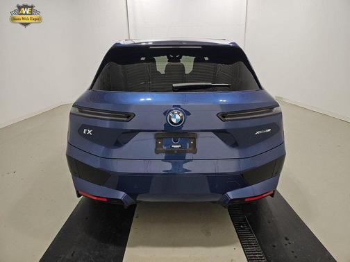 2022 BMW iX xDrive50
