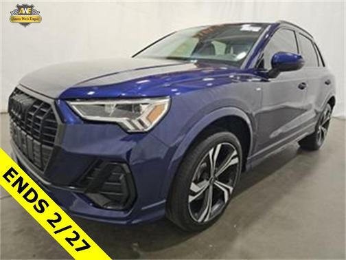 2023 Audi Q3 45 S line Premium Plus
