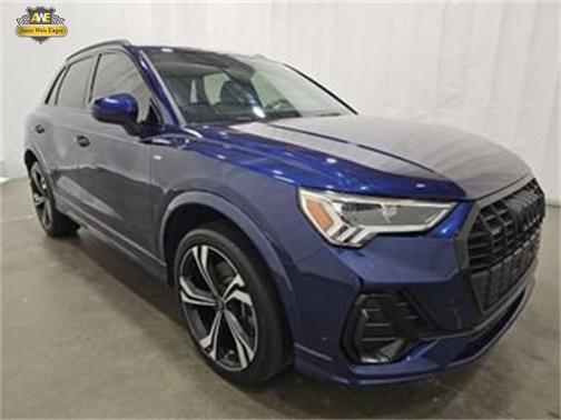 2023 Audi Q3 45 S line Premium Plus