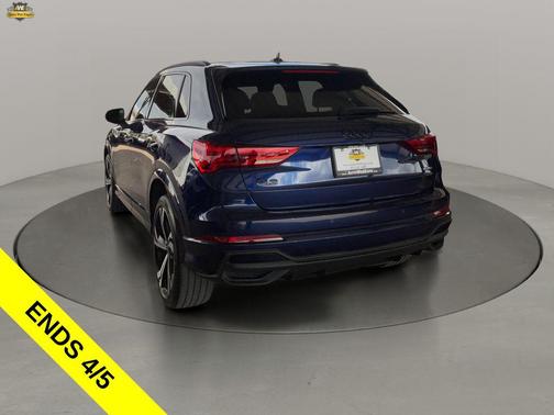 Navarra Blue Metallic 2023 Audi Q3 45 S line Premium Plus