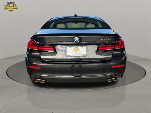 2023 BMW 530 i