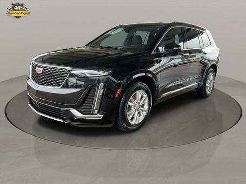 2024 Cadillac XT6 Luxury FWD