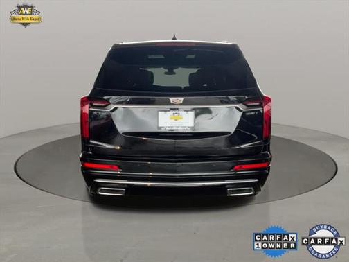 2024 Cadillac XT6 Luxury FWD