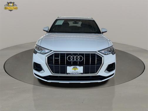 2021 Audi Q3 40 Premium