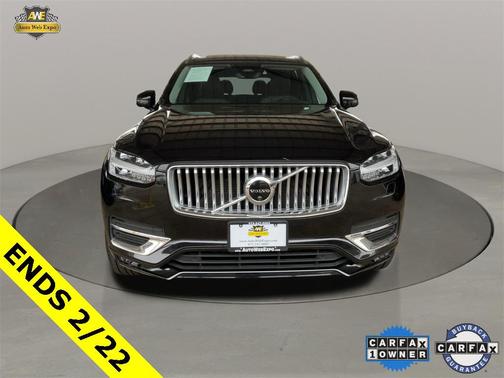 2023 Volvo XC90 B5 Plus