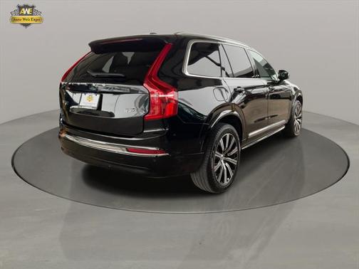 2023 Volvo XC90 B5 Plus