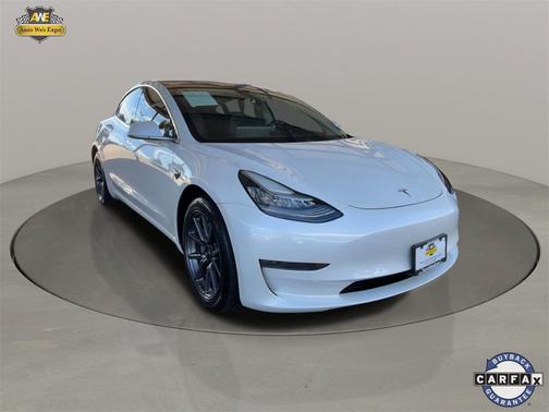 2020 Tesla Model 3 Standard Range Plus