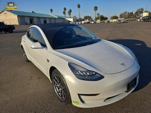2020 Tesla Model 3 Standard Range Plus
