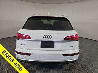 Ibis White 2023 Audi Q5 45 S line Premium Plus