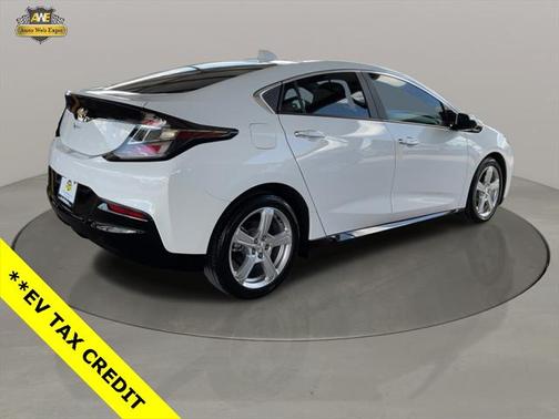 2018 Chevrolet Volt LT