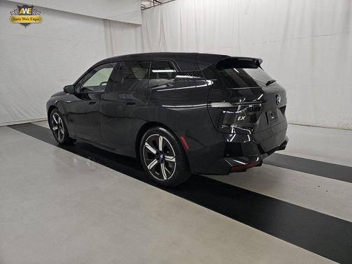 2022 BMW iX xDrive50