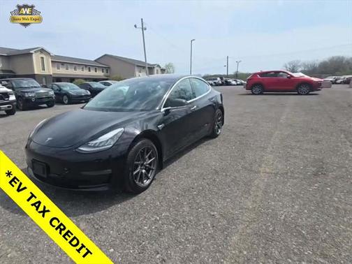2019 Tesla Model 3 Mid Range