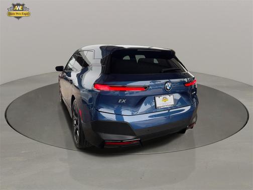 2022 BMW iX xDrive50