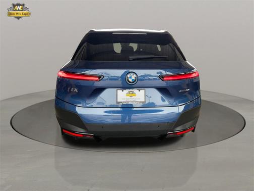 2022 BMW iX xDrive50