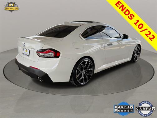 2022 BMW 230 i