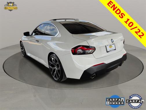 2022 BMW 230 i
