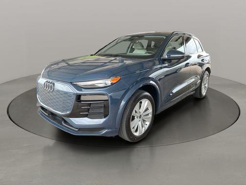 Plasma Blue Metallic 2025 Audi Q6 e-tron Premium