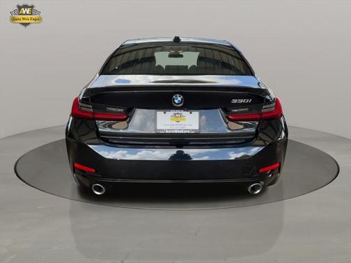 2024 BMW 330 i
