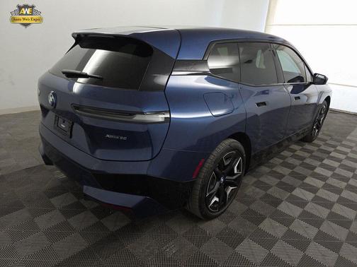 2024 BMW iX xDrive50