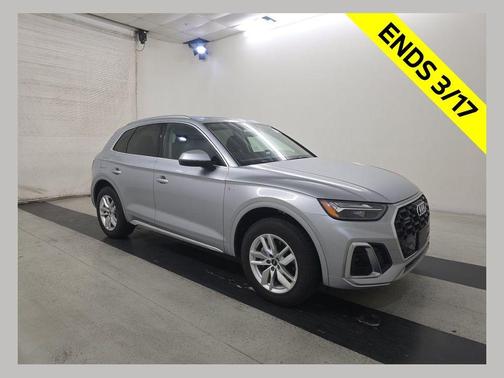 2023 Audi Q5 45 S line Premium