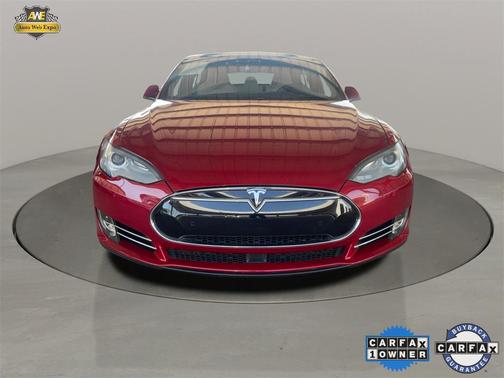 2016 Tesla Model S P90D