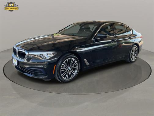2019 BMW 530 530i