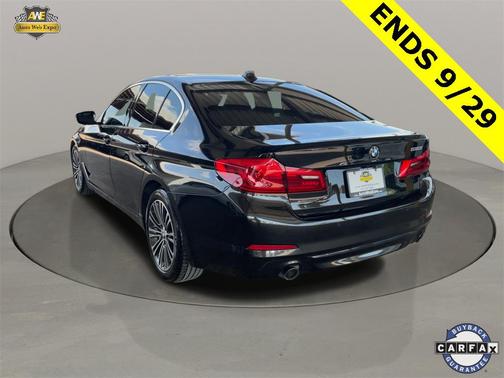 2019 BMW 530 530i
