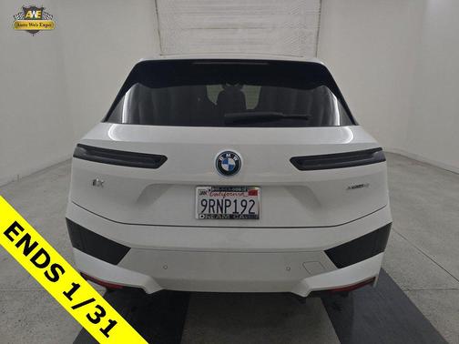 2025 BMW iX xDrive50