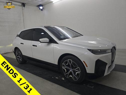 2025 BMW iX xDrive50