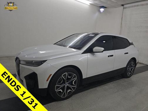 2025 BMW iX xDrive50