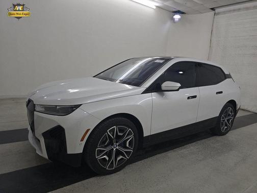 2025 BMW iX xDrive50