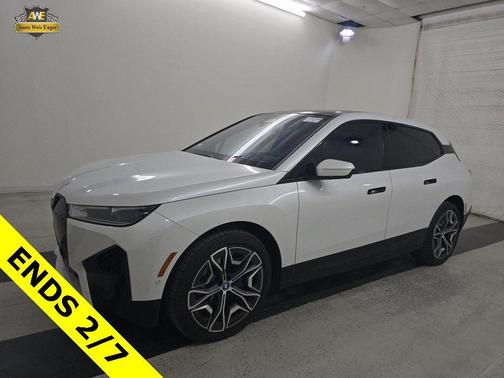 2025 BMW iX xDrive50