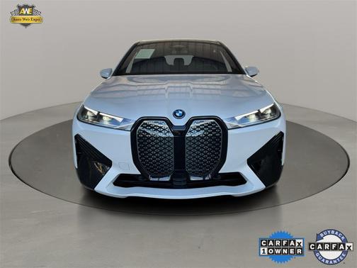 2025 BMW iX xDrive50