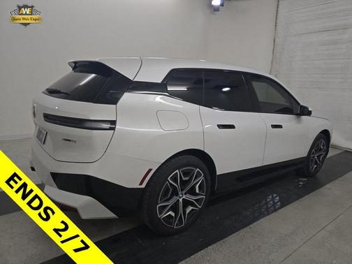 2025 BMW iX xDrive50