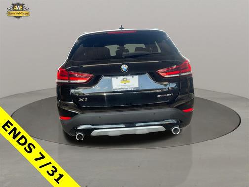 2022 BMW X1 sDrive28i